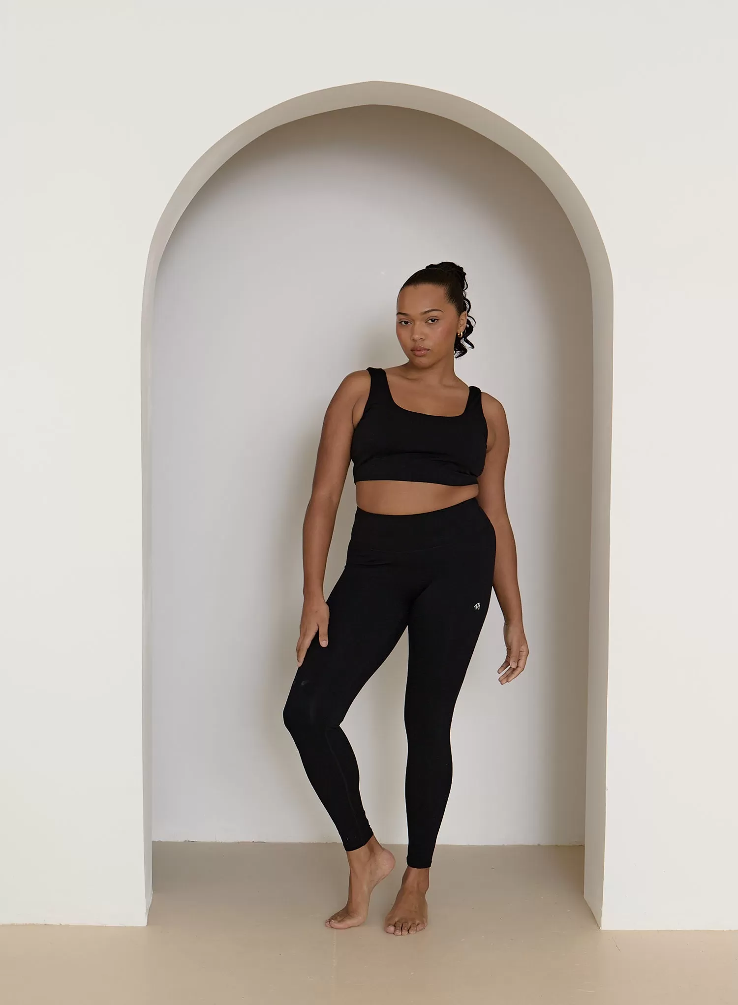 Black Fourth High Waisted Legging – Elessia