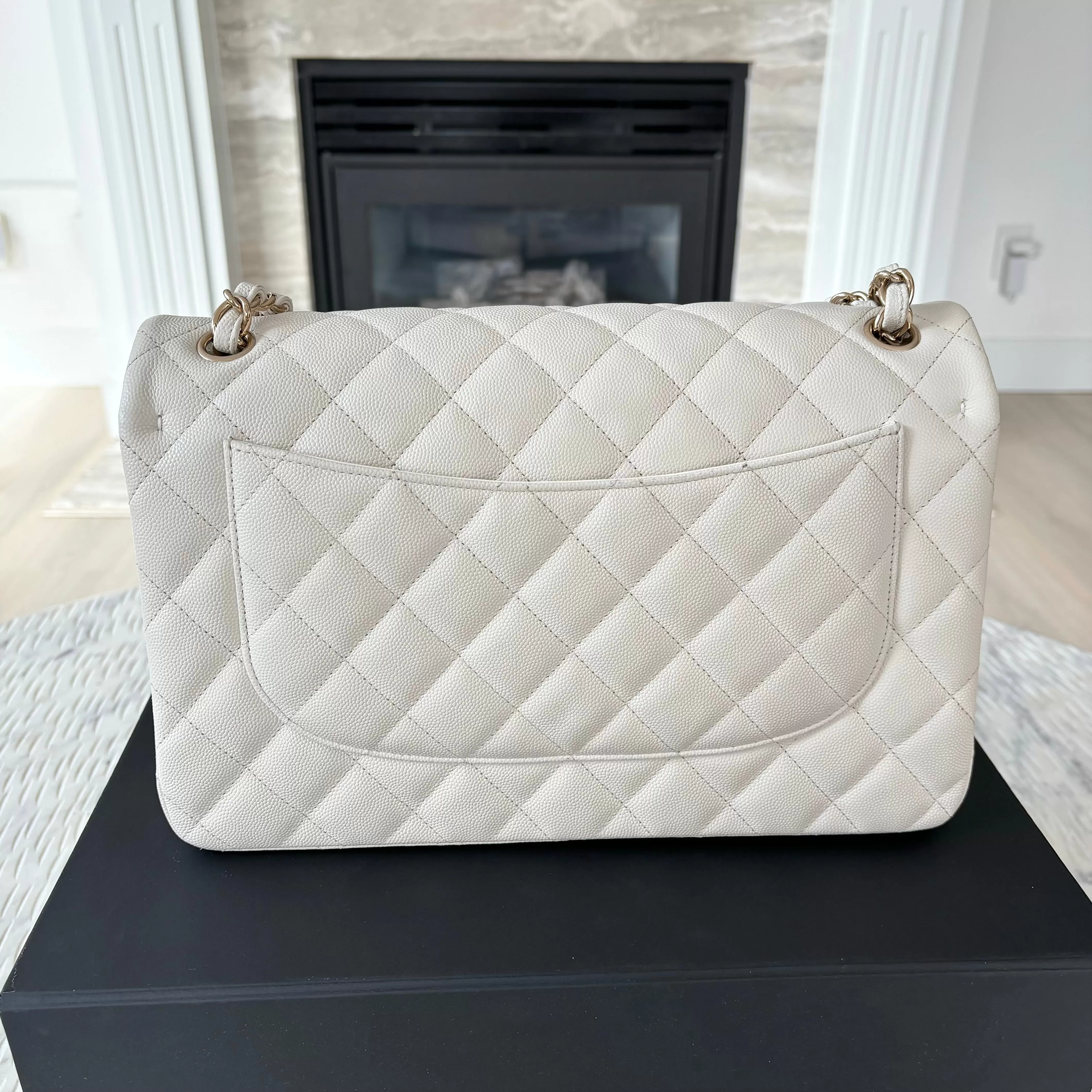 Chanel Classic Flap Bag Jumbo