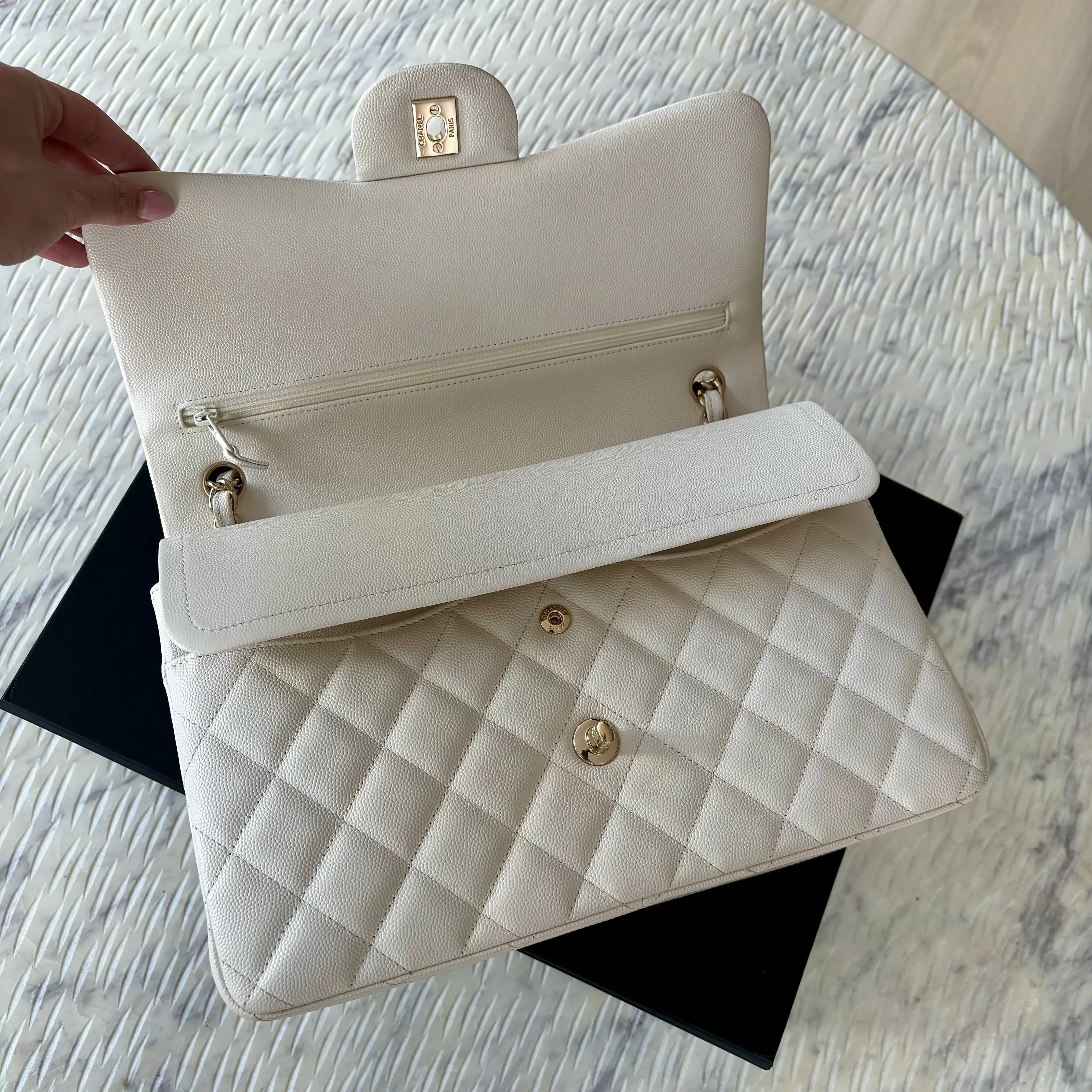 Chanel Classic Flap Bag Jumbo