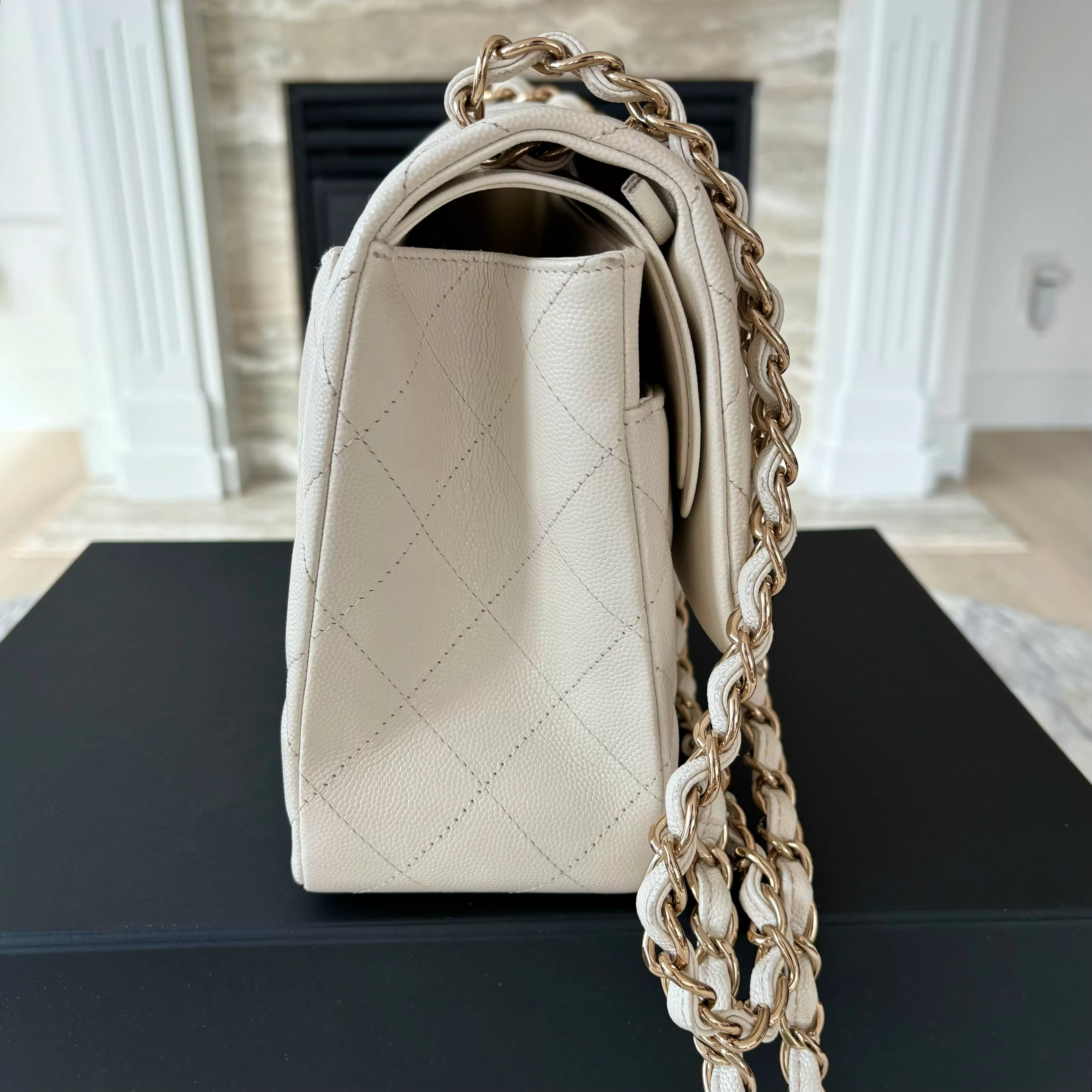 Chanel Classic Flap Bag Jumbo