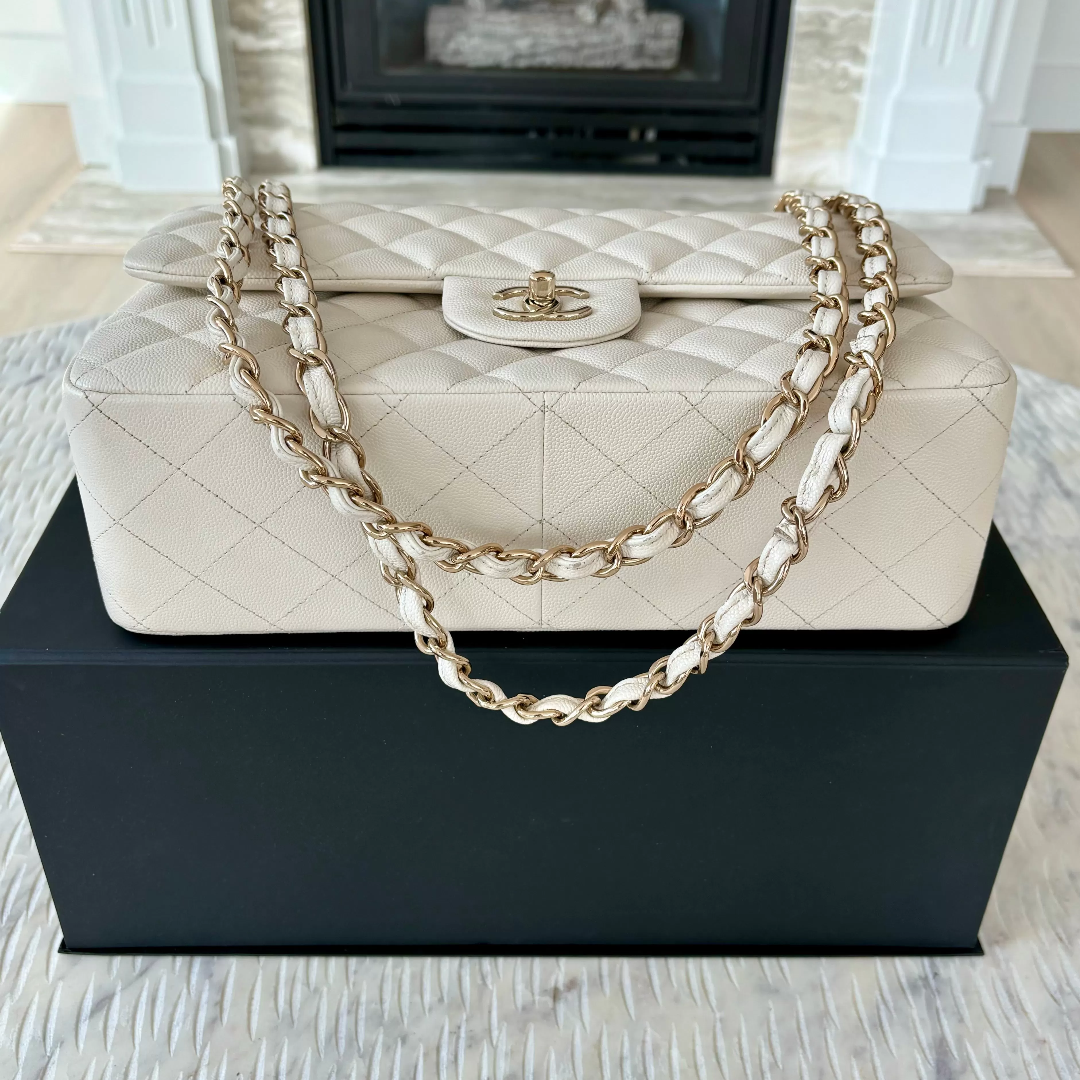 Chanel Classic Flap Bag Jumbo