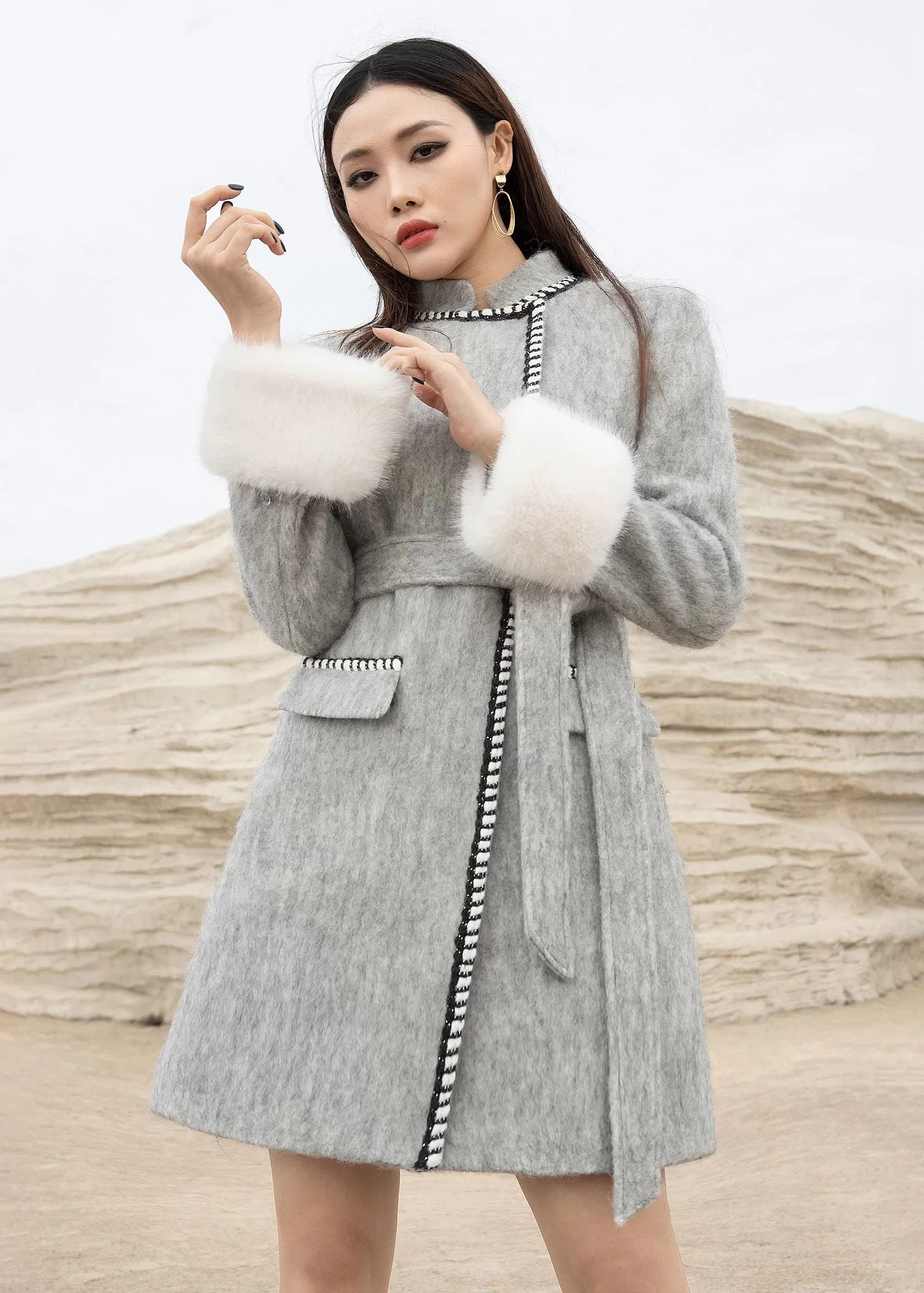 Gray Wool Down Coat Cuffs detachable fox fur