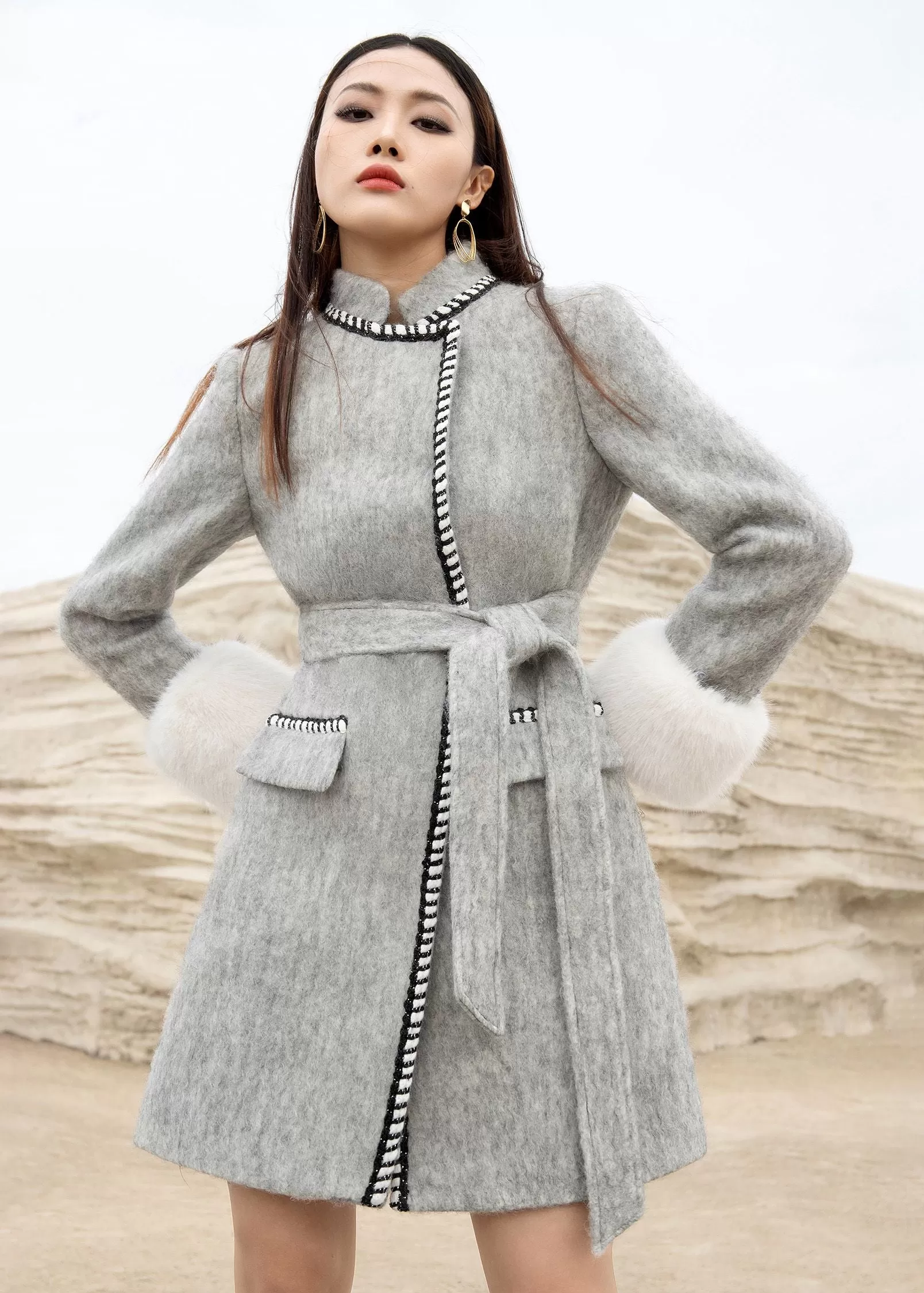 Gray Wool Down Coat Cuffs detachable fox fur