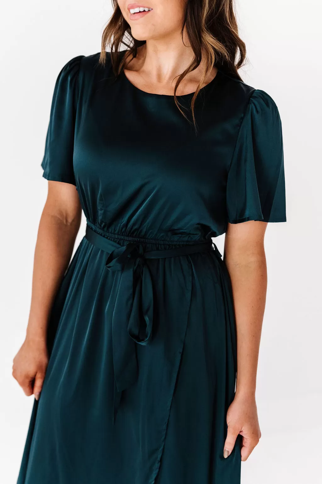 Hollie Tie Dress in Hunter Green