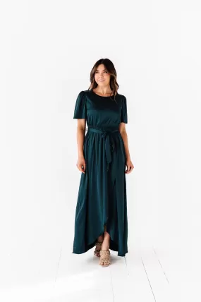 Hollie Tie Dress in Hunter Green