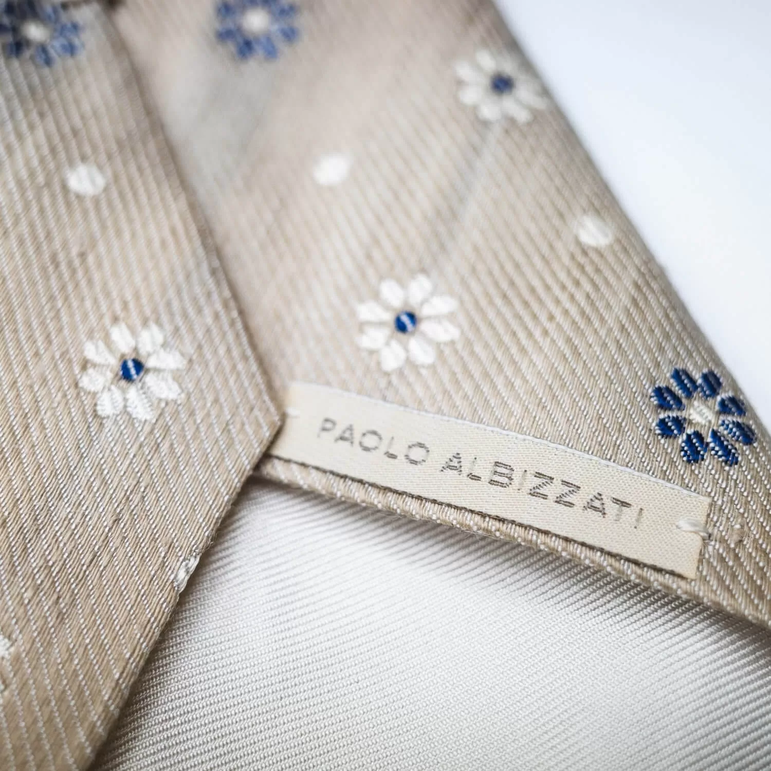 Linen-Silk Floral Print Tie - Off-White