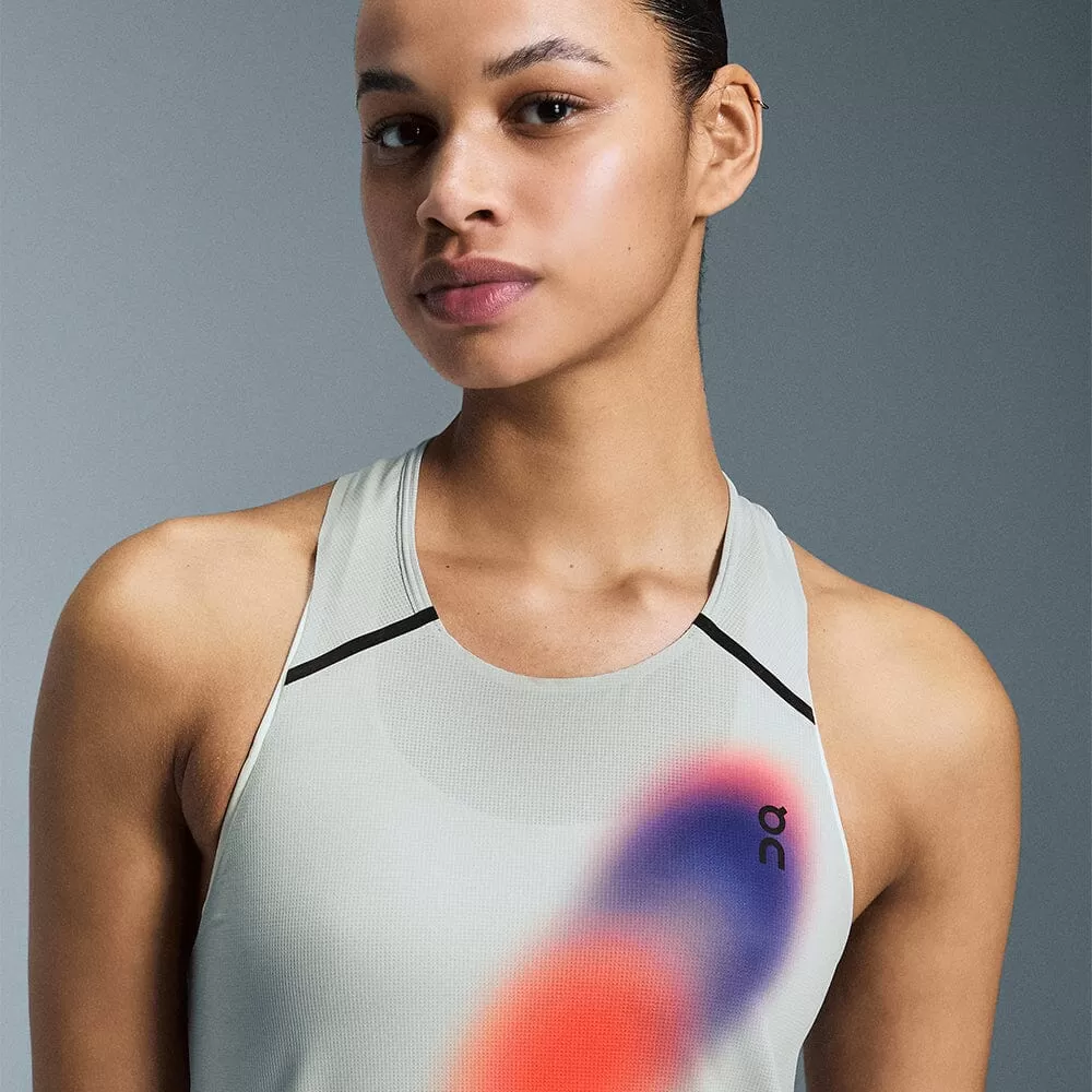 On Women's Performance Tank - Prism Capsule