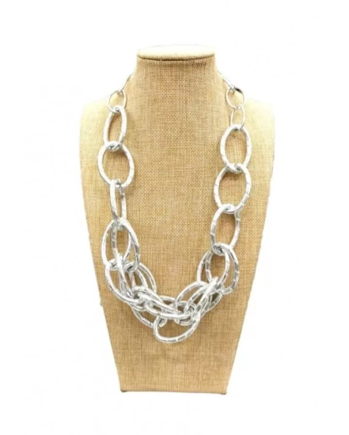 Oversize chain necklace