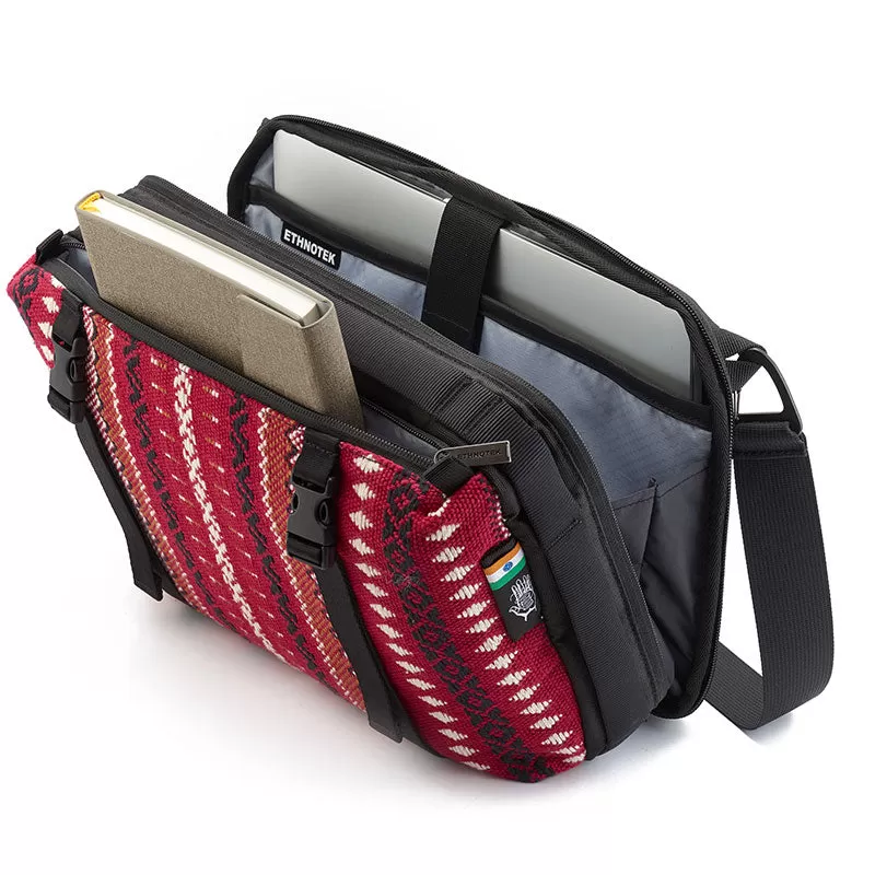 Somanya Sling | iPad Pro and 13'