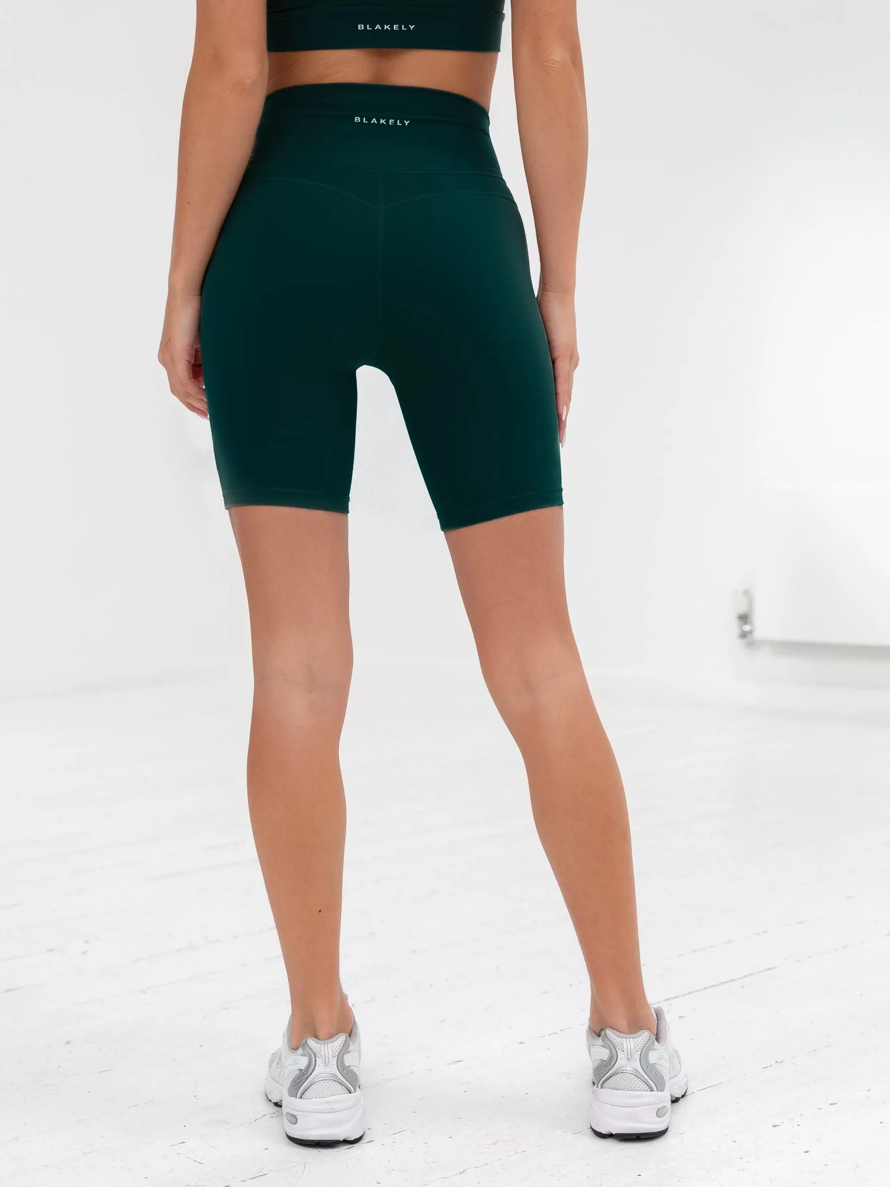 Ultimate Active Shorts - Forest Green